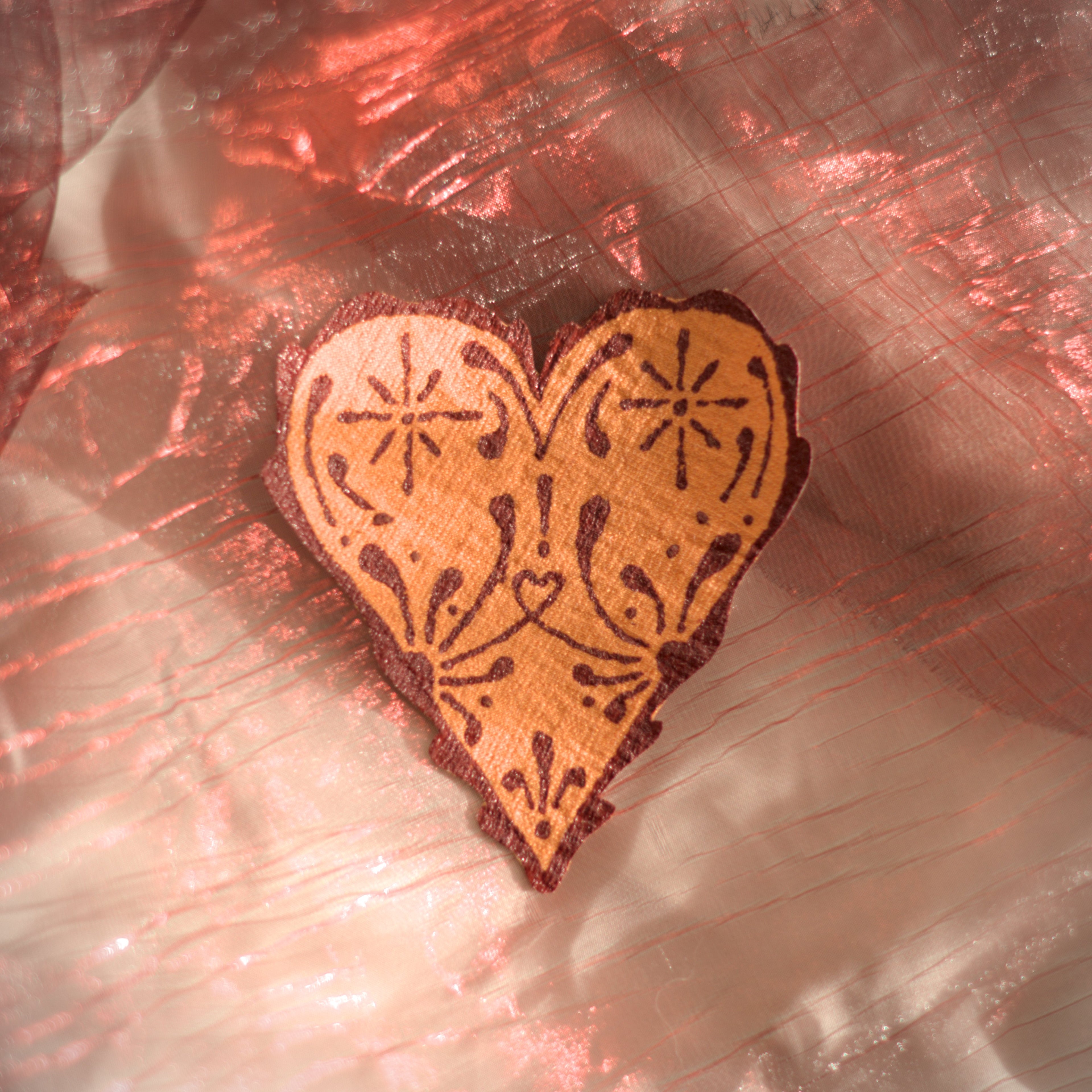 cute heart appliqué patch for DIY fashion